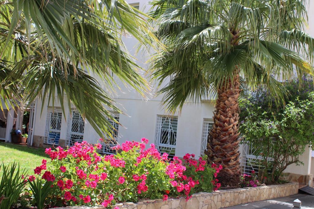 Hotel Oreneta アルタフィリャ エクステリア 写真