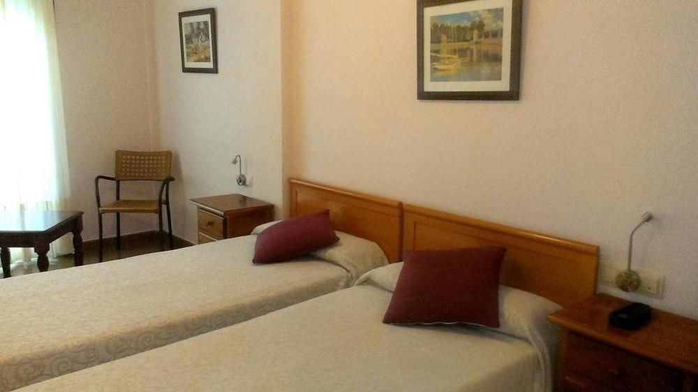 Hotel Oreneta アルタフィリャ エクステリア 写真